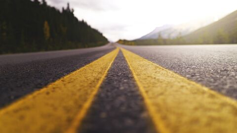 Leitbild Straßenmarkierung