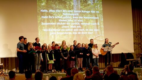 Jugendchor Kleinern singt