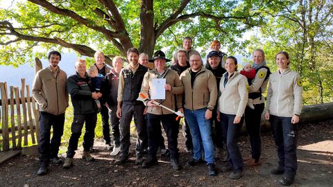 Gruppenfoto mit Jubilar